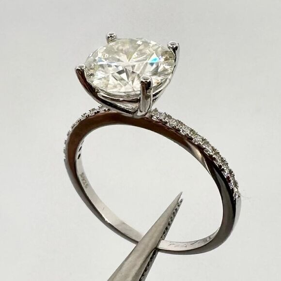 Round Cut Moissanite Diamond Engagement Ring 2 Ct Brilliant 18K Finish Size 6 - Picture 7 of 12